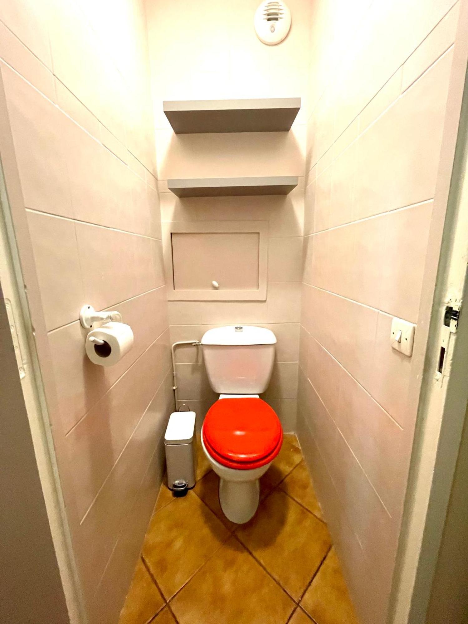 Chambre Privee En Colocation Dans Un Appartement Vaulx En Velin Centre Exterior photo